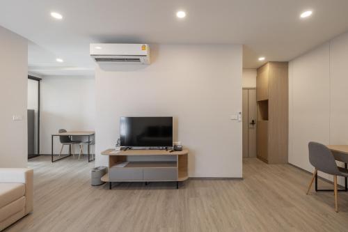 salaya one hotel and service apartment