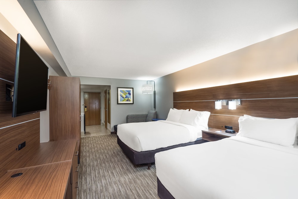 holiday inn express hotel and suites louisville east by ihg