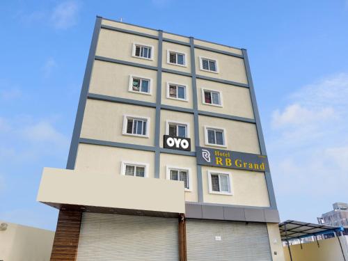 collection o rb grand kompally