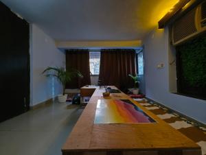calcutta backpackers