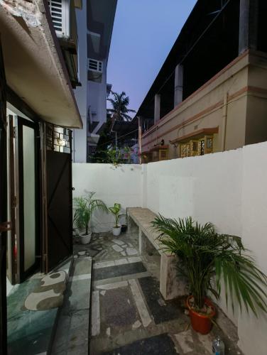 calcutta backpackers