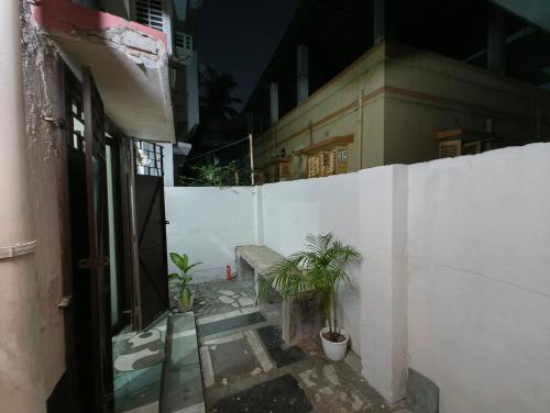calcutta backpackers