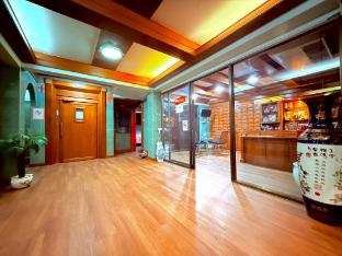 private rooms in phatumwan near siam samyan chula