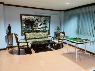 private rooms in phatumwan near siam samyan chula