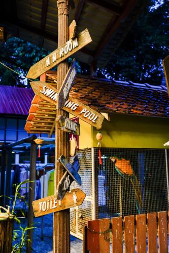 happy garden resort betong thailand