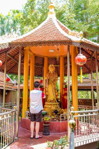 happy garden resort betong thailand