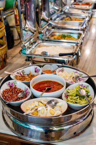 happy garden resort betong thailand