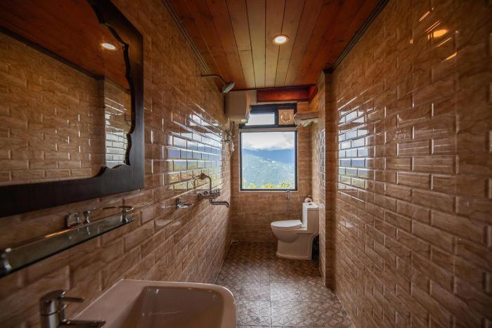 himalayan horizon by veo part of stayvista