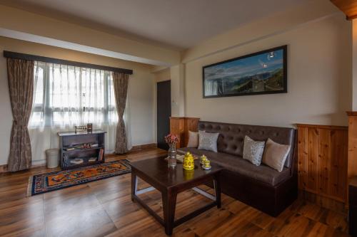 himalayan horizon by veo part of stayvista