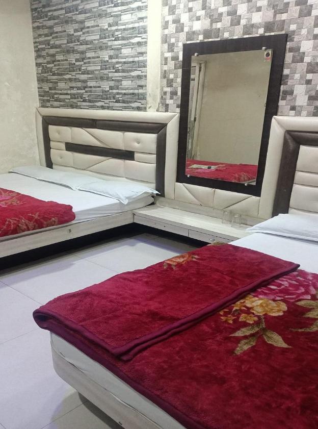 hotel maa tulsi ujjain