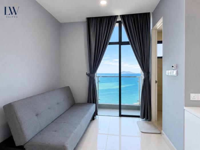 the shore kota kinabalu city centre by lw suites
