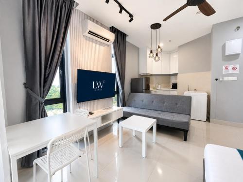 the shore kota kinabalu city centre by lw suites