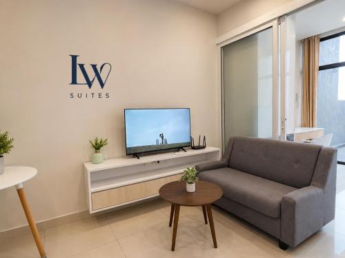 the shore kota kinabalu city centre by lw suites