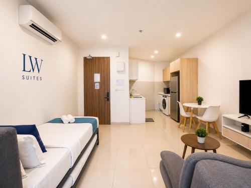 the shore kota kinabalu city centre by lw suites