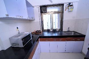 classy 1 bhk near viviana mall with parking
