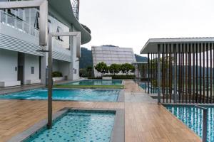 windmill upon hills rapi suite