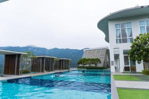 windmill upon hills rapi suite