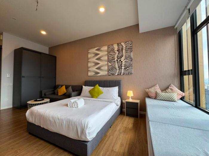 ceylonz suites nr pavilion and klcc by yoursuperhost