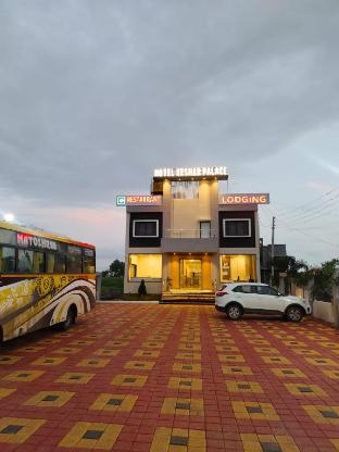 hotel keshar palace and lodging