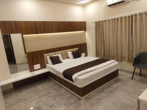 hotel keshar palace and lodging