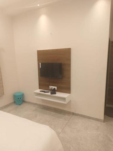 hotel keshar palace and lodging