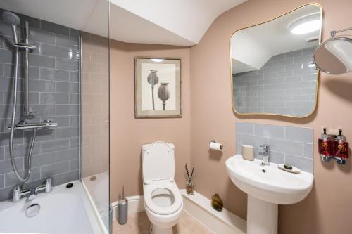 At Home Apartments,,4 star