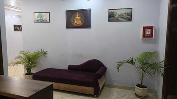 Nagpal Hotel And Restaurant,,2 star