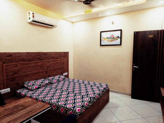 nagpal hotel and restaurant