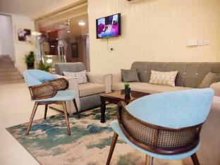 celine almotamaiza serviced apartment