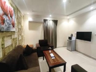 celine almotamaiza serviced apartment