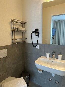 aparthotel krone self check in
