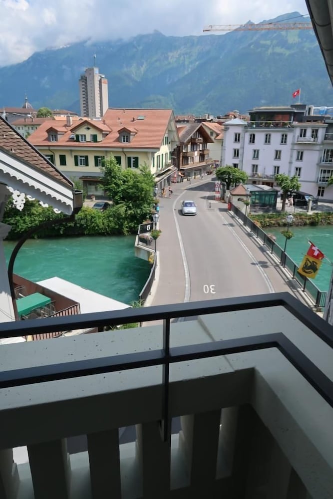 aparthotel krone self check in