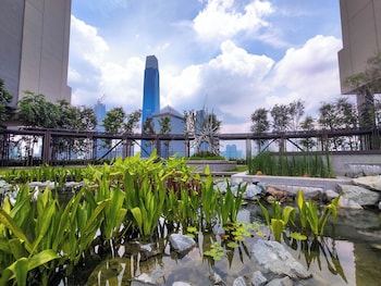 the axon bukit bintang