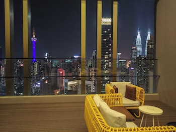 the axon bukit bintang