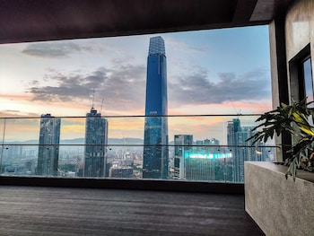 the axon bukit bintang