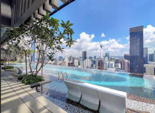 the axon bukit bintang