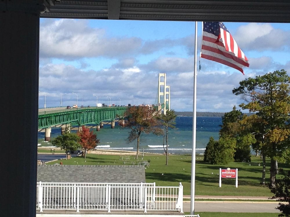 parkside inn bridgeview
