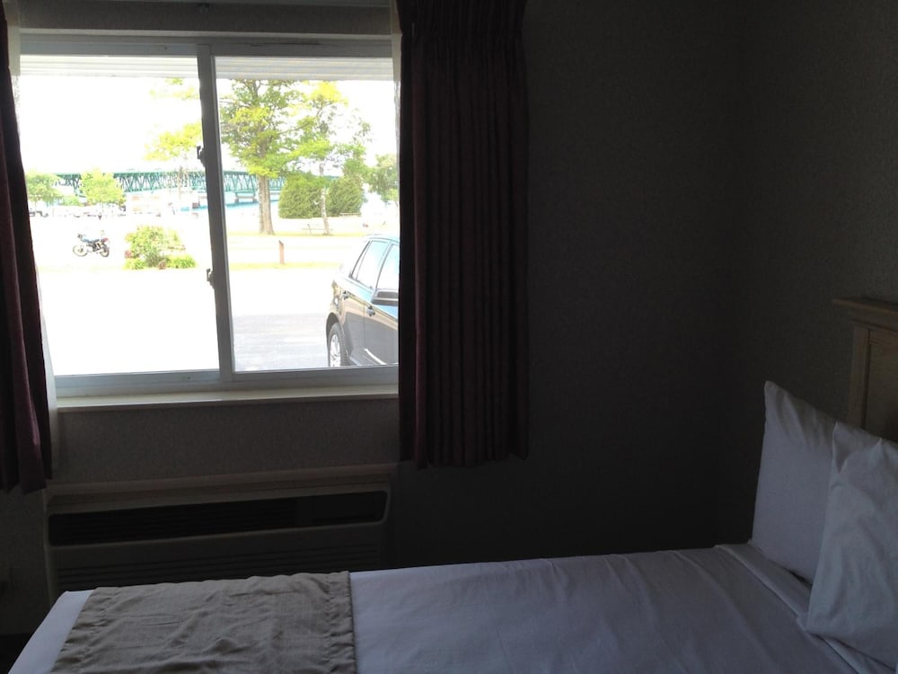 parkside inn bridgeview