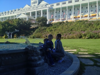 parkside inn bridgeview