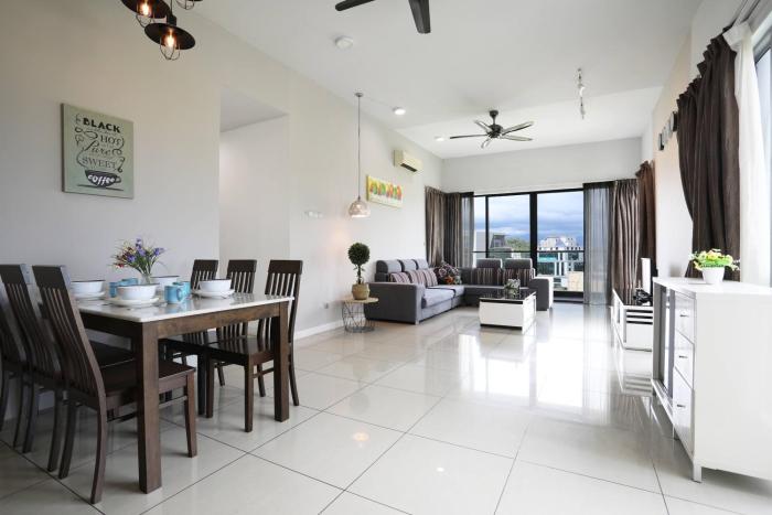 aj suites loft imago kk