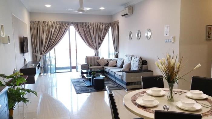aj suites loft imago kk