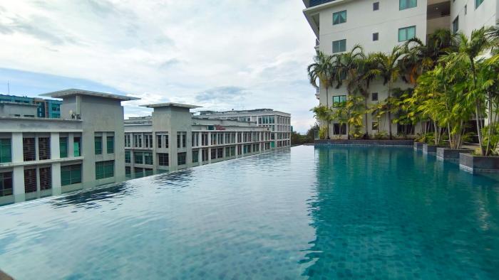 aj suites loft imago kk