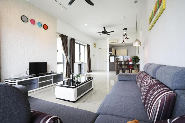 aj suites loft imago kk