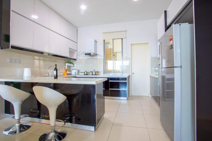 aj suites loft imago kk