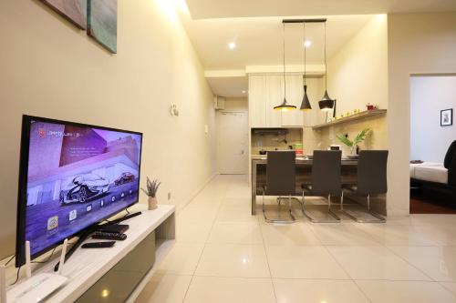 aj suites loft imago kk