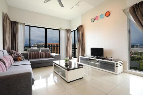 aj suites loft imago kk