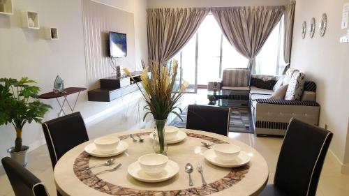 aj suites loft imago kk