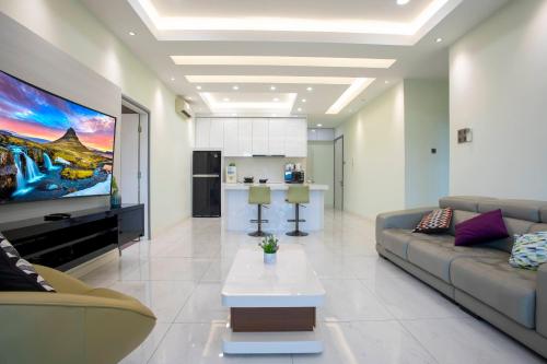 aj suites loft imago kk