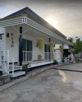 View Thara Resort,,2 star