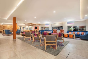 La Quinta Inn & Suites By Wyndham Madera,Madera>>Fresno,3 star